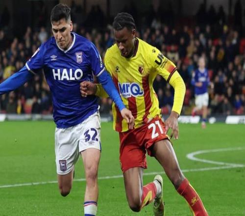 巴萨引援目,标锁定右后,弗林蓬领跑,开云体育,开云体育官网,开云体育app,开云体育app下载