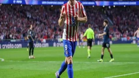 港足獲百萬資助，將發行球員限量版充電器，足總讚新教頭：表現佳！